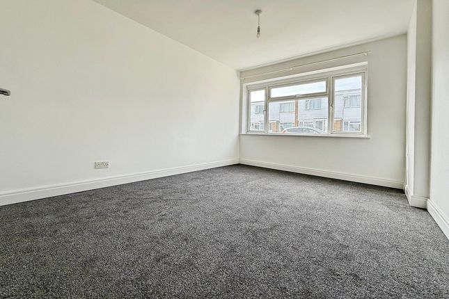 21, Tamar Rise, Chelmsford photo 4