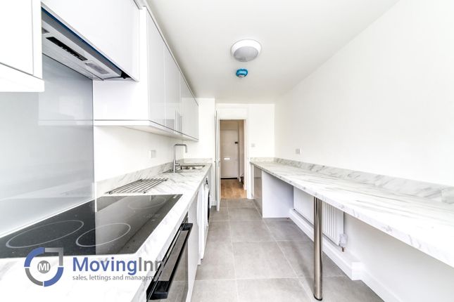 Flat 30, Lucas Court, Strasburg Road, London photo 2