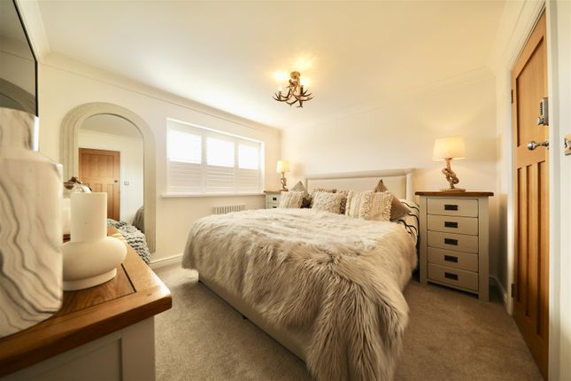 6, Summer Meadows, Hull photo 4