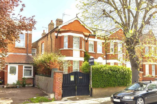 Flat for sale in Carew Road, London