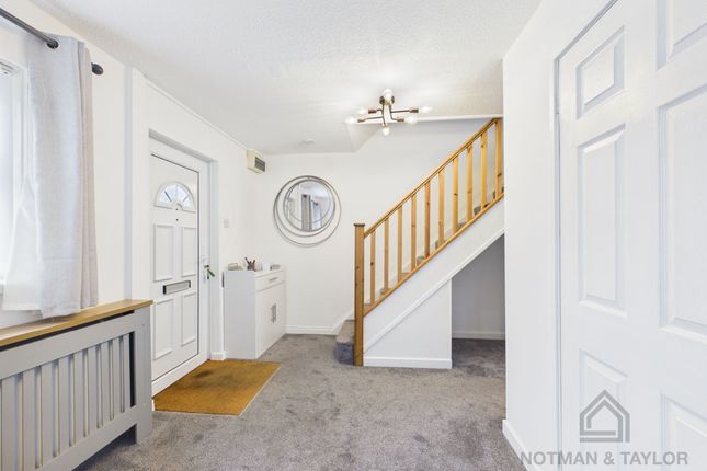 22 Cedar Drive, Torpoint photo 2