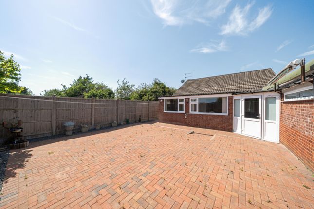 49, Highfields, Lincoln photo 4