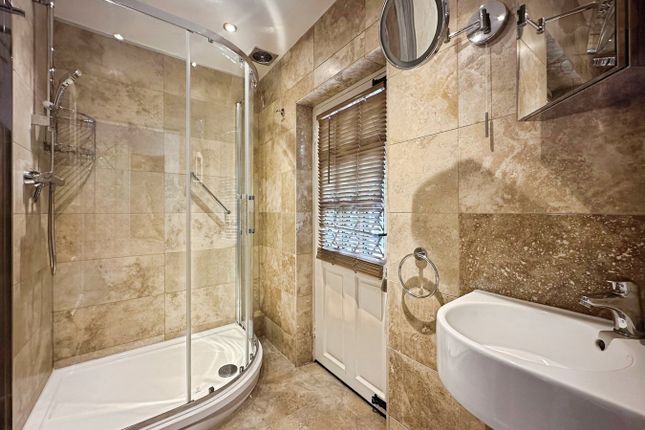 Shower Rooom