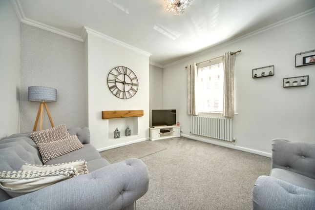 20 Stirling Street, Wigan photo 2