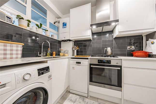 20, Lichfield Court, Richmond photo 3