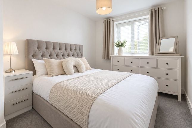 Flat 27, Station View, 8, New Lane, Hampshire photo 4