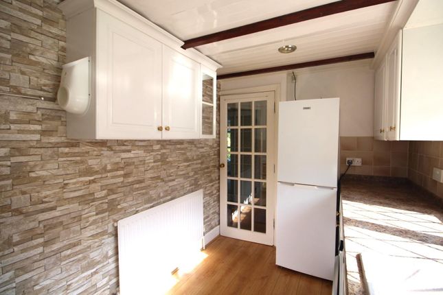 20, Redburn Road, Manchester photo 4