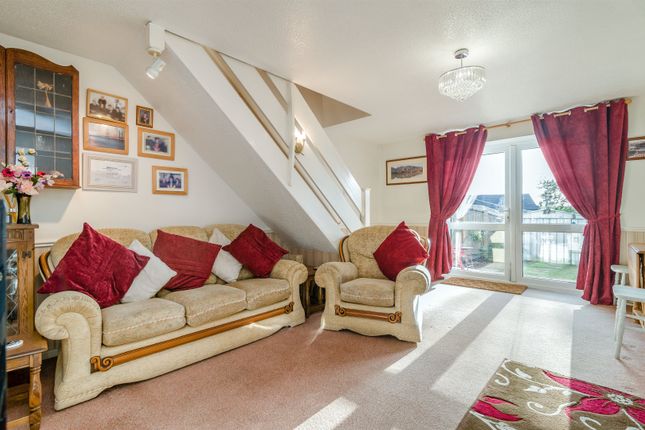Waltwood Park Drive, Llanmartin photo 5