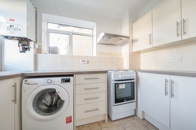 Dawson Court, Worthing photo 2