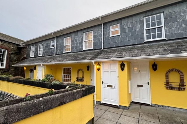 1-bed flat on Flat 5, Wessex Court, Tavistock, £80,000