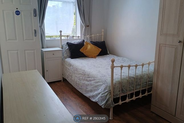 A Stourbridge Road, Dudley West Midlands, Dudley photo 5
