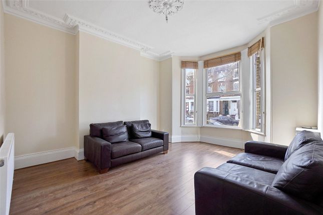 Thumbnail Flat to rent in Loftus Road, London