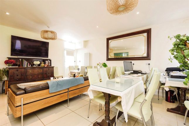 4, Roper Road, Kent photo 4