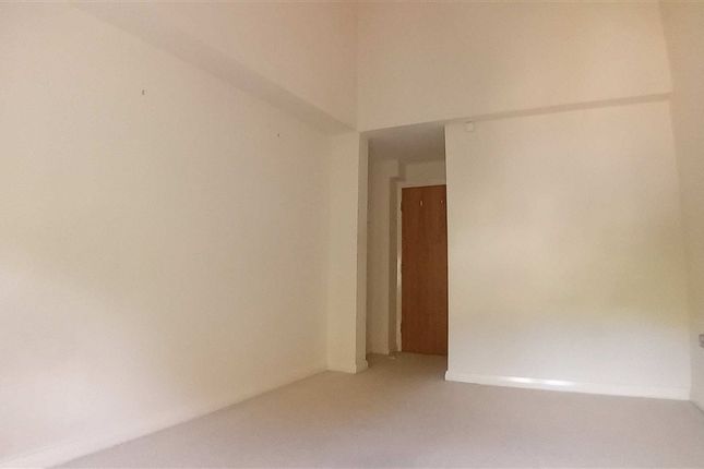 Apartment 30 Tow Path House, 10, Canal Road, KEIGHLEY photo 5