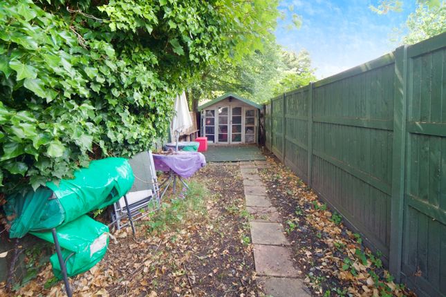 Maud Cottages, 56, Barrowell Green, London photo 2