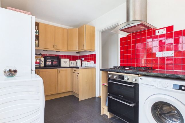 232, Hangleton Way, Hove photo 4
