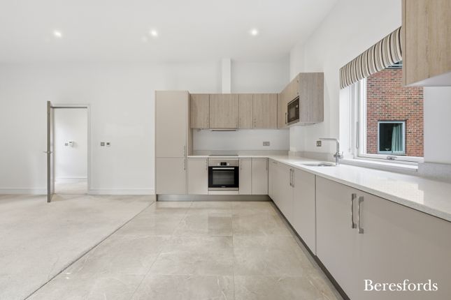 16 Bell Mead Heights,, Bell Mead, Ingatestone photo 2