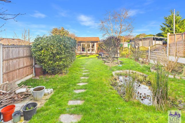 43, Saxon Place, Dartford photo 3
