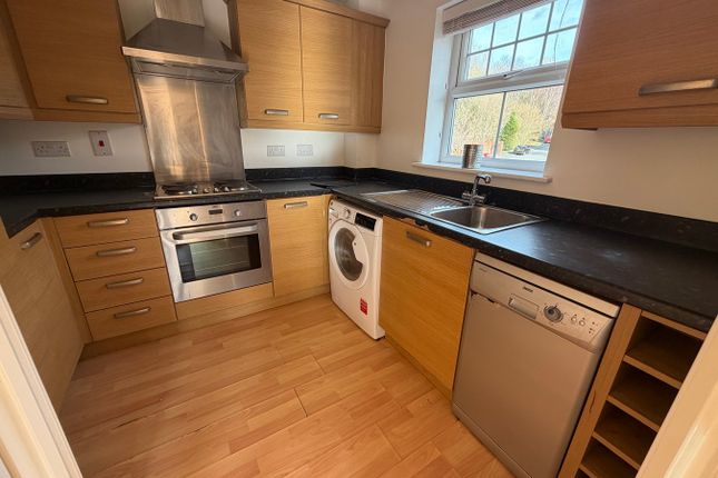 112, Stonemere Drive, Manchester photo 5