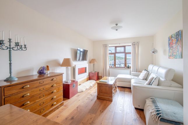 28, Sunnymount, Bingley photo 2