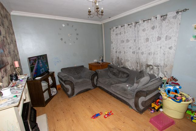 46, Junction Lane, St Helens photo 3