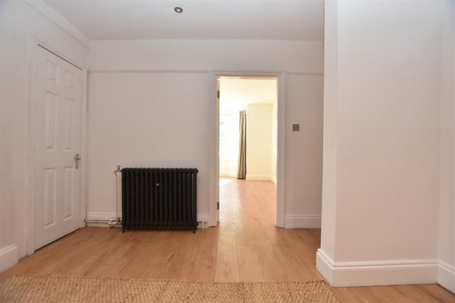 Flat 1, 8, Pevensey Road, St. Leonards-On-Sea photo 5