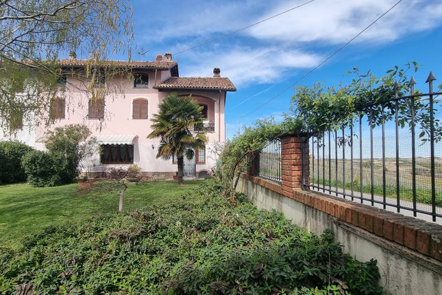 Thumbnail Semi-detached house for sale in Rodotiglia, Calosso, Asti, Piedmont, Italy