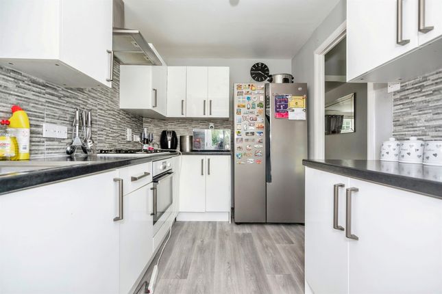 Thumbnail Terraced house for sale in Cole Avenue, Chadwell St. Mary, Grays