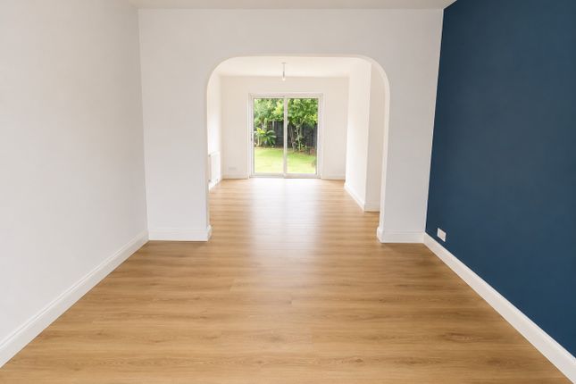 17 Faringdon Road, Luton, Bedfordshire photo 3