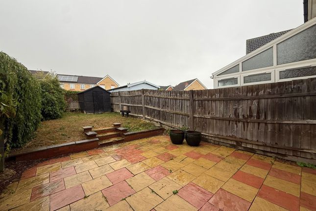 11 Monarch Close, Haverhill photo 4