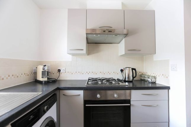 Middleton Close, Chichester photo 4