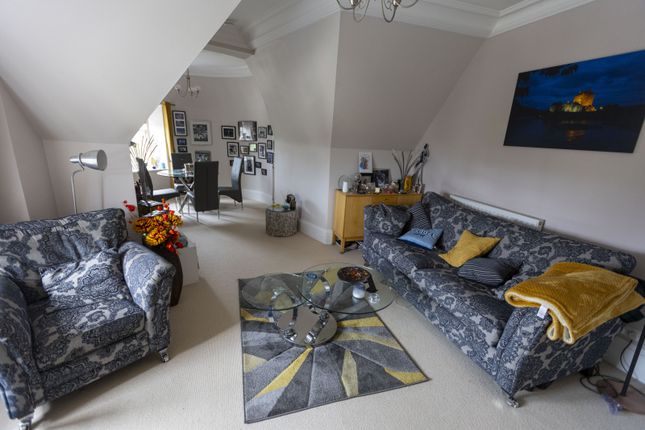 Flat for sale in Brodie Park Crescent, Paisley