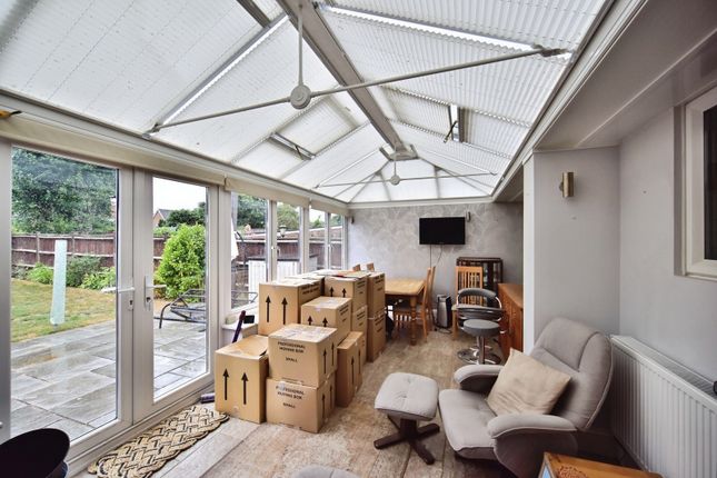 14, Charlesford Avenue, Maidstone photo 4