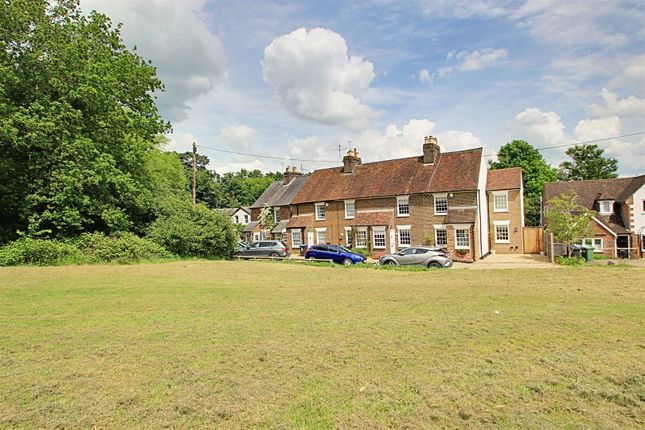 Thumbnail Semi-detached house for sale in The Common, Kings Langley