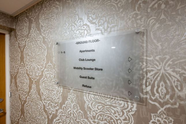Le Jardin,10, Station Road, Letchworth Garden City photo 4