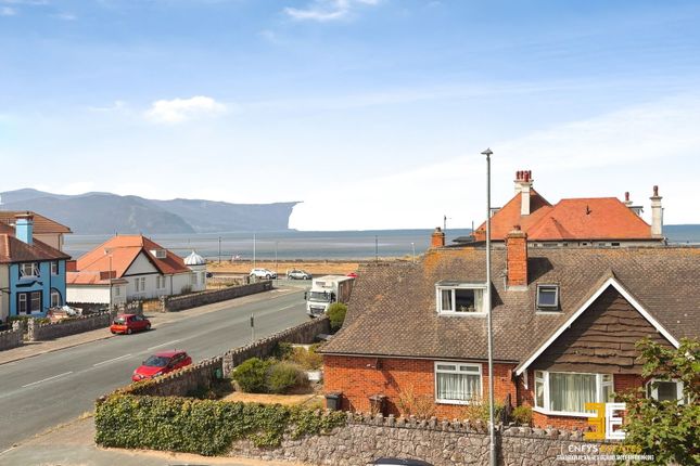2-bed flat on Rhoslan,6, 39, Llandudno, £112,000