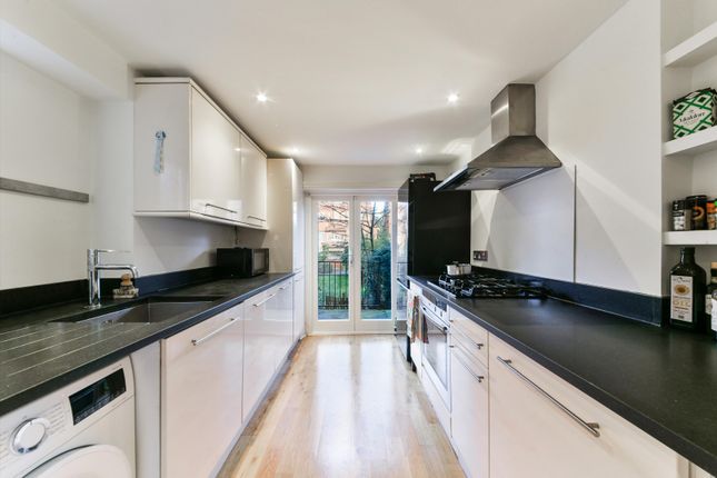 138, Fellows Road, London photo 3