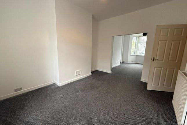 8, Charlotte Road, Merseyside photo 3