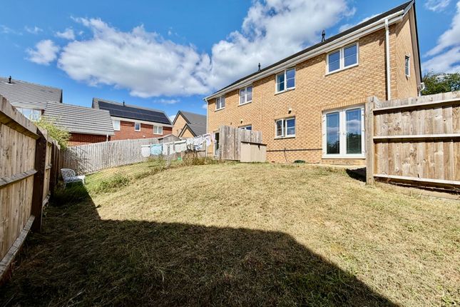 26 Woodfieldside Road, Blackwood photo 4