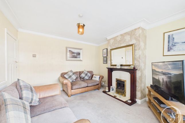 24, Stainburn Road, Leeds photo 4