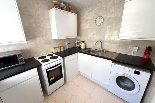 52, Duffryn Road, Maesteg photo 3