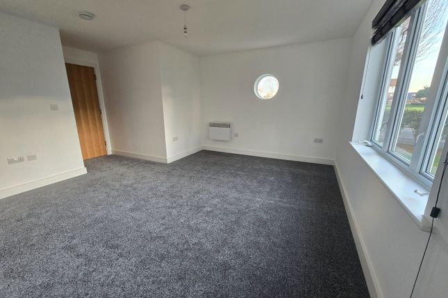 28, Poynder Drive, Snodland photo 5