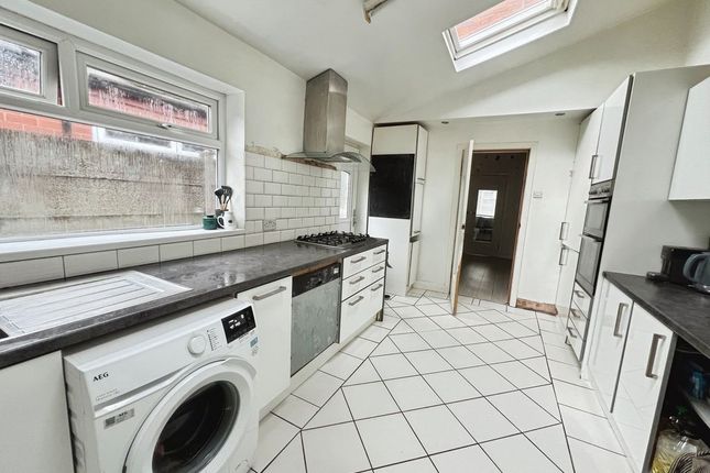 65, Beaconsfield Street, Bolton photo 3