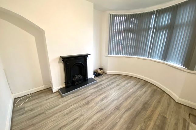 2, Arlon Avenue, Nuneaton photo 2