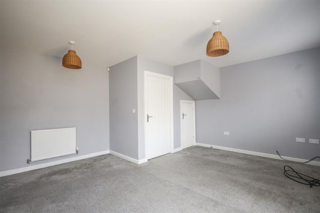 26, Steeple Way, Rushden photo 4