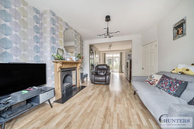 49, Bendmore Avenue ., London photo 2