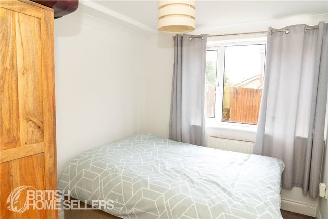 Flat for sale in Tanners Way, Crowborough, East Sussex
