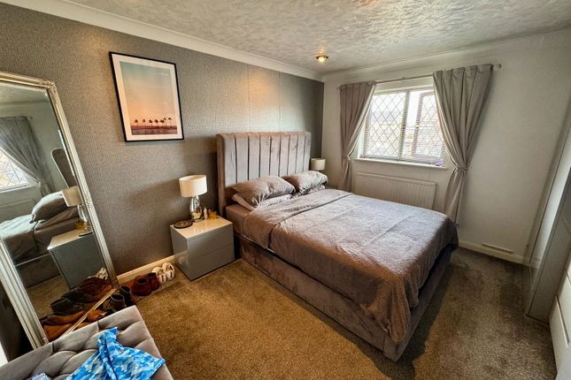 3, Beachmont Close, New Romney photo 4