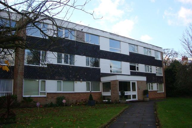 Thumbnail Flat to rent in Chadley Close, Solihull, West Midlands