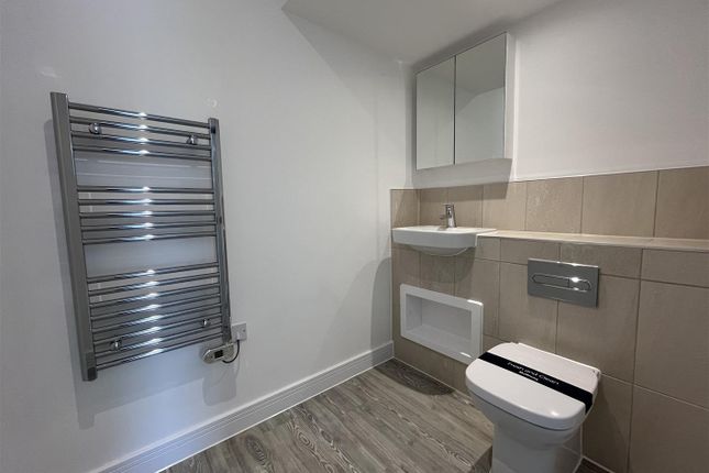 8, Gault Crescent, Cambridge photo 5